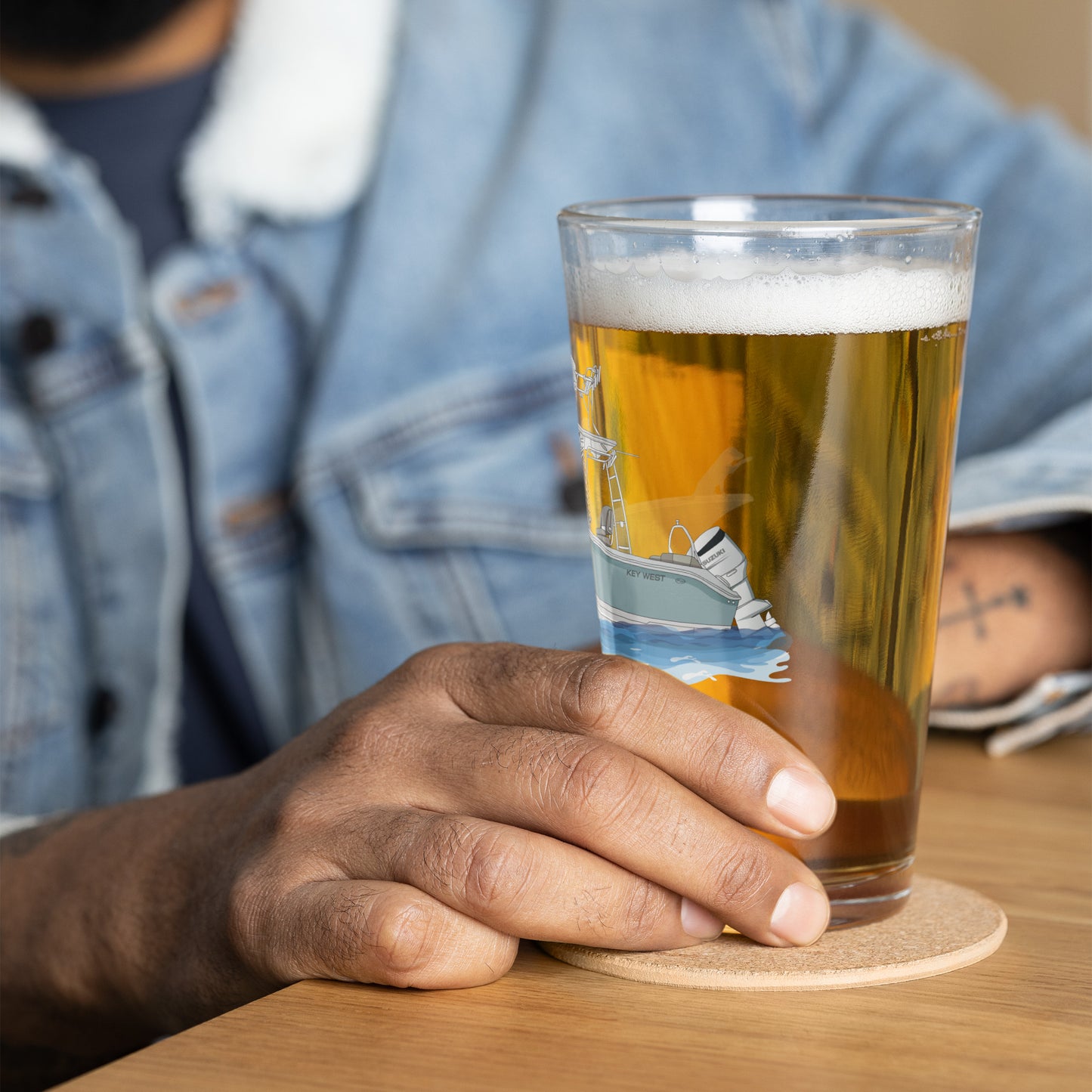 Shaker pint glass